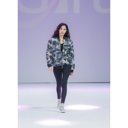 J627 Design Camouflage double-sided style Model demonstration Supply two-side wind 褛 Double-sided baseball 褛 Metal bright silver zipper Order fashion personality style Popularity store Double-sided 迷 Camouflage green J627 Design Camouflage double-sided style Model demonstration Supply two-side wind 褛 Double-sided baseball 褛 Metal bright silver zipper Order fashion personality style Popularity store Double-sided 迷 Camouflage green